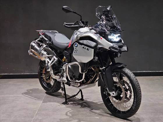 BMW F 900 GS ADVENTURE BMW F 900 GS ADVENTURE